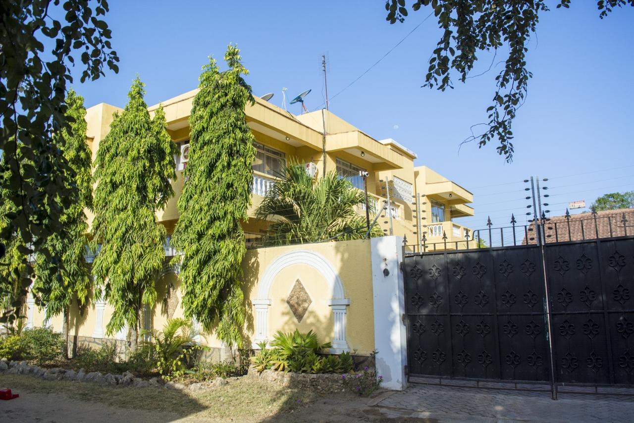 Pawenzi Serviced Apartments Mombasa Dış mekan fotoğraf